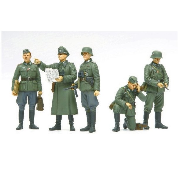 1/35 - German Field Commander