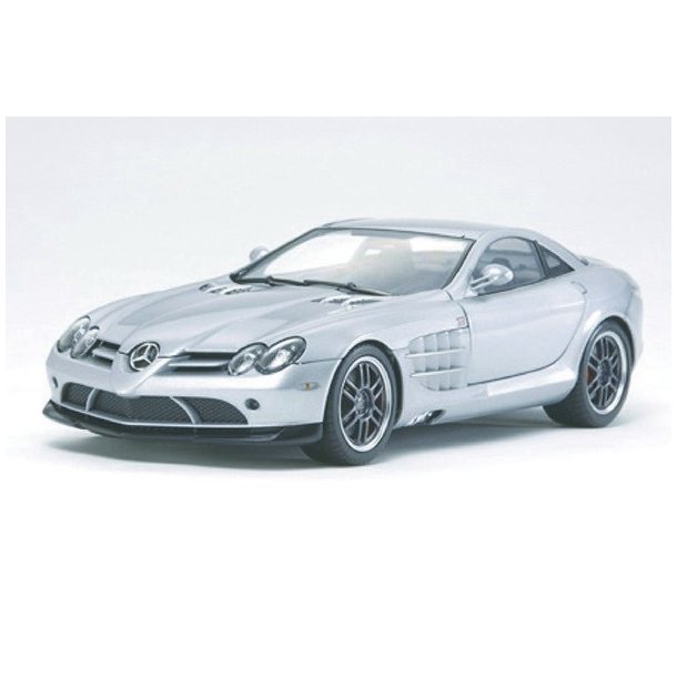 1/24 - Mercedes-Benz SLR McLaren 722 Edition