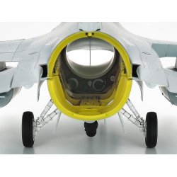 1/32 - Lockheed Martin F-16Cj Blk 50 Fighting Falcon