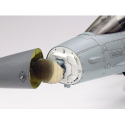 1/32 - Lockheed Martin F-16Cj Blk 50 Fighting Falcon